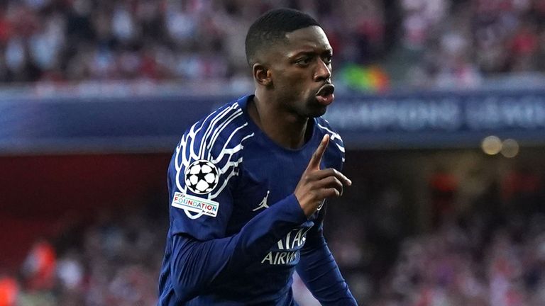Dembélé: Tiền đạo dễ chơi hơn chạy cánh