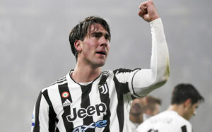 Juventus Đối Mặt Khó Khăn Trong Việc Thanh Lý Vlahovic Do Lương Cao